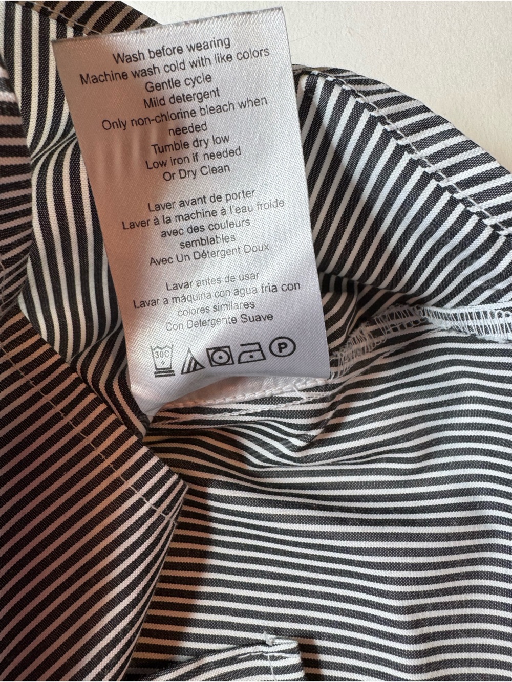 NWOT Motherhood Maternity Navy Blue & White Striped Wrap Blouse Medium - Picture 8 of 8
